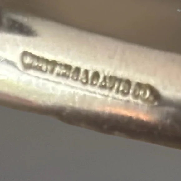 Vintage Silver Tone Whiting & Davis Flower Etched Bangle Floral Bracelet Signed - Picture 4 of 5